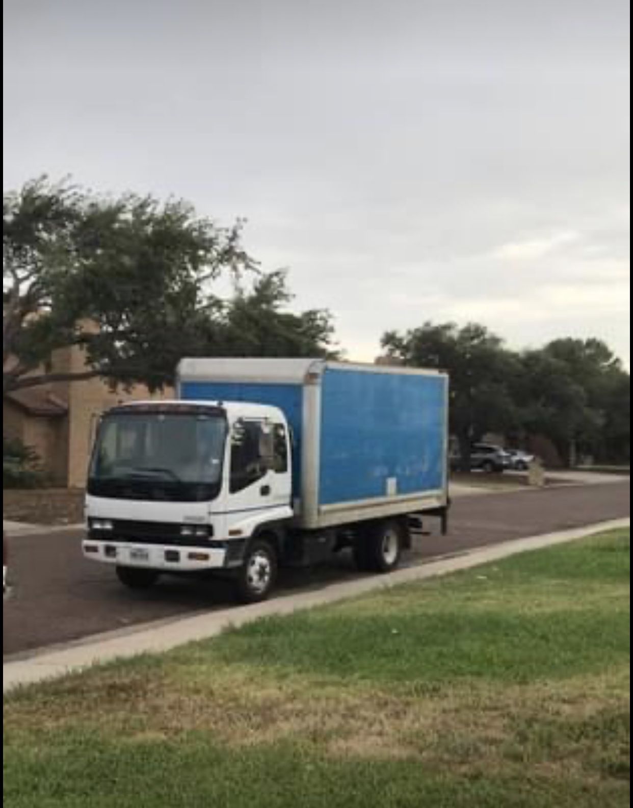 2001 Isuzu FRR