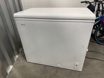 Hotpoint deep freezer