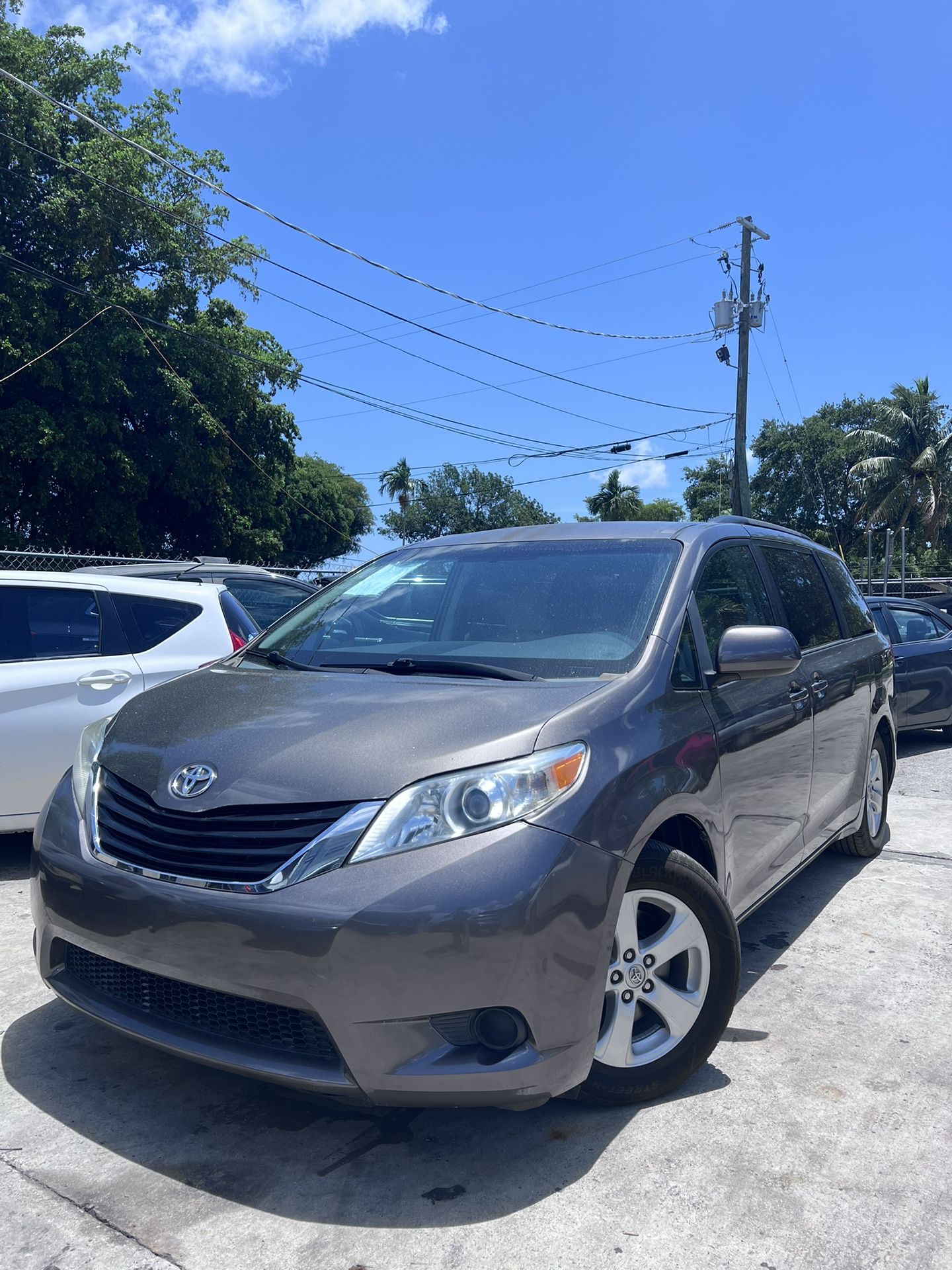 2014 Toyota Sienna