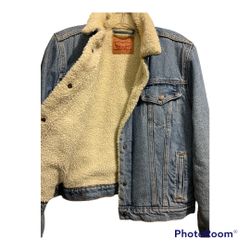 LEVI’S Jean Jacket 