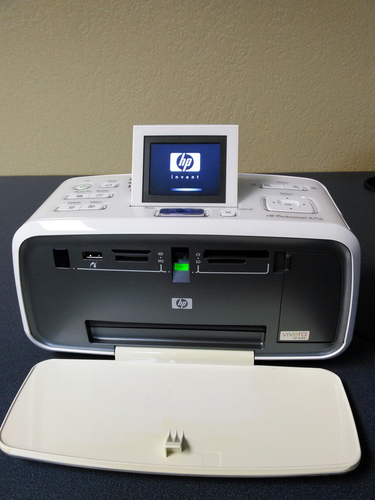 HP A716 Photosmart compact photo printer