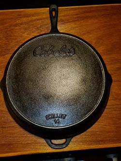 Cabelas 14 Inch Cast Iron Skillet And Lid for Sale in Chehalis, WA - OfferUp