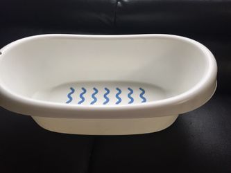 Baby bathtub