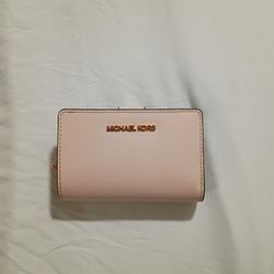 Micheal Kors Clutch Wallet 
