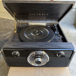 Victrola Metropolitan 4-in-1 Bluetooth Record Player