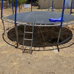 Trampoline