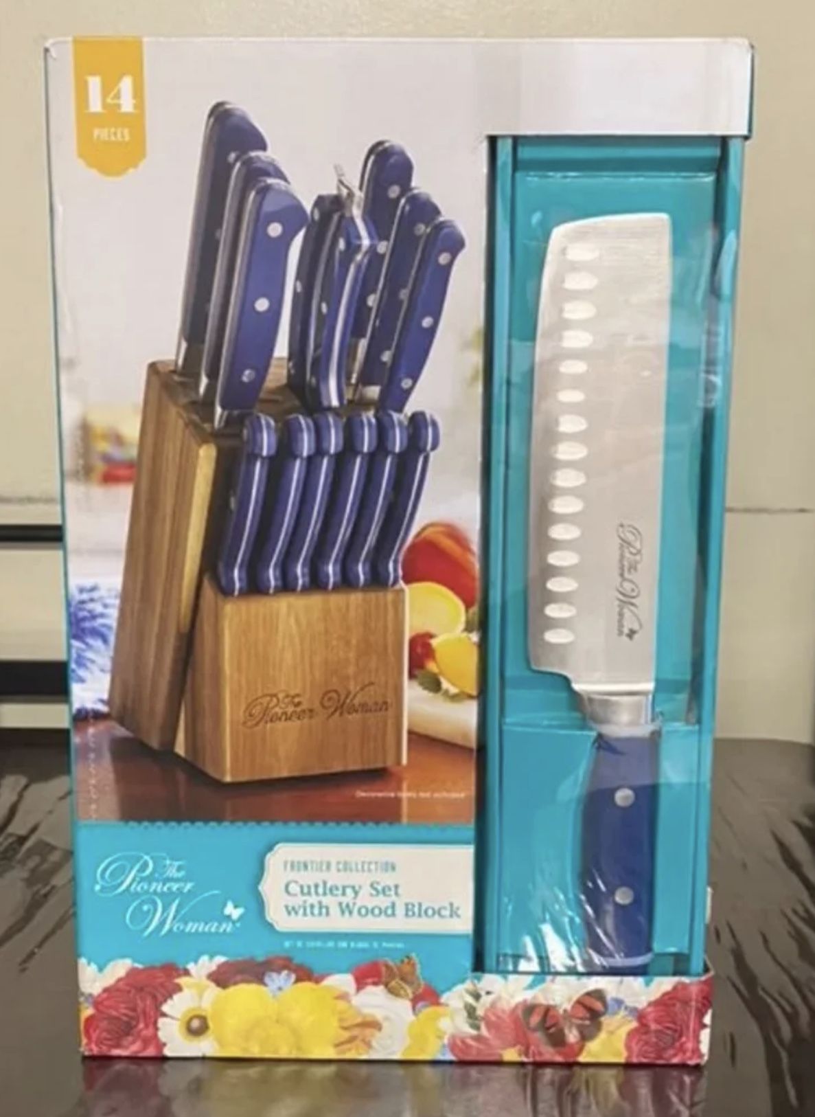 Pioneer Woman Blue Knife Set, & Cutting Board