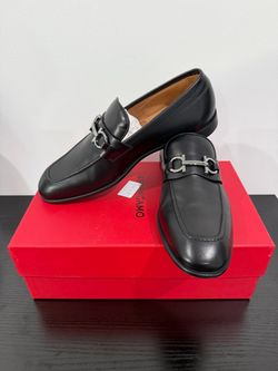 Ferragamo Black Leather Loafers with Gancini Bit