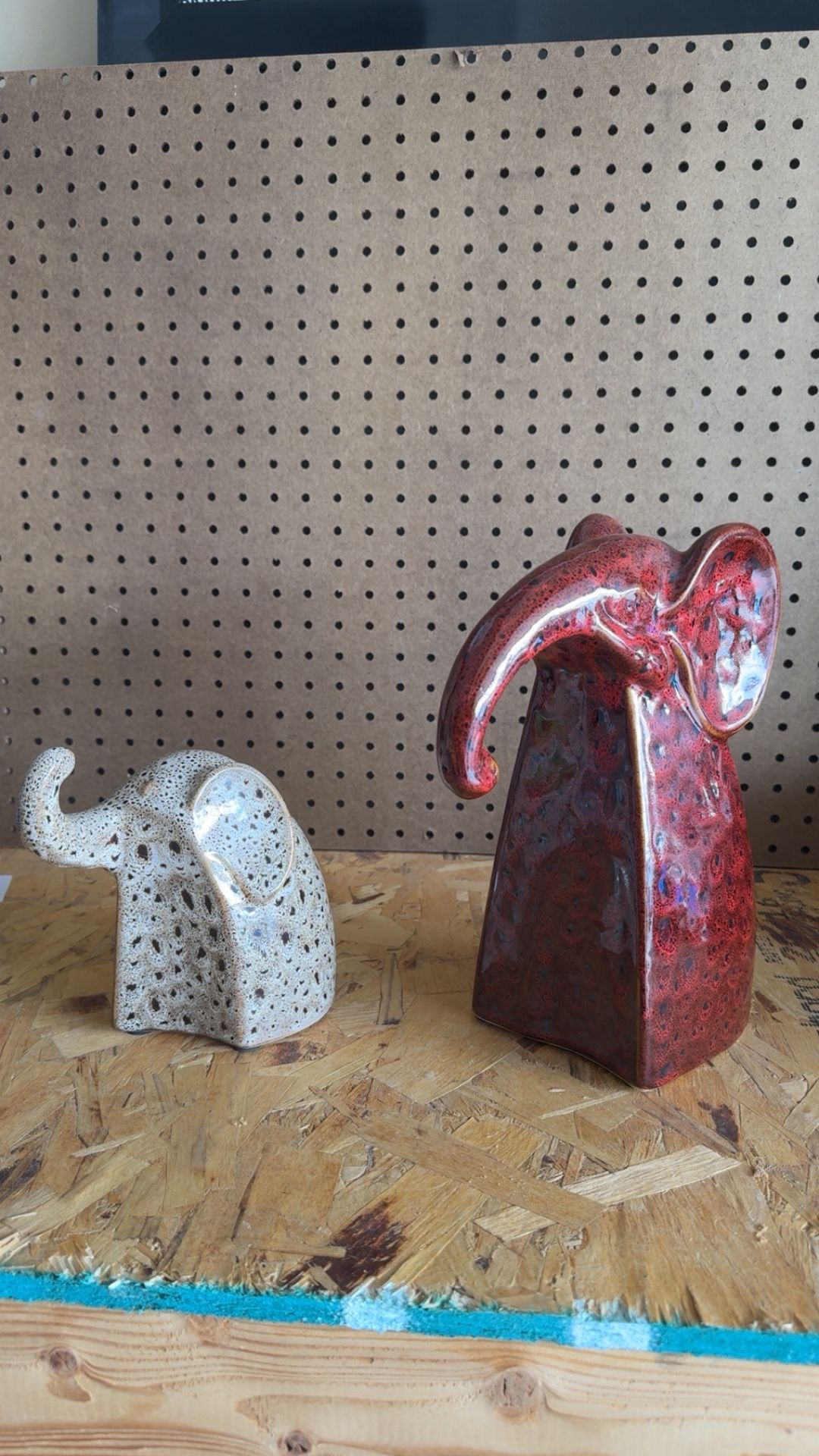 Pier 1 Elephant Bookends