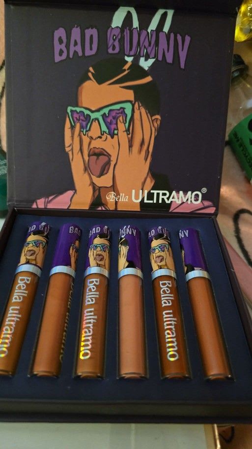 Bad Bunny Lip Set