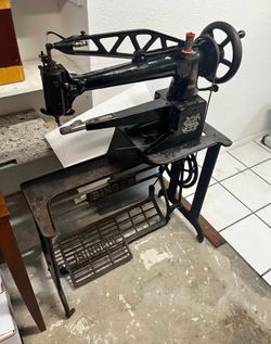 Singer 1951 29K-73 Patchers sewing machine