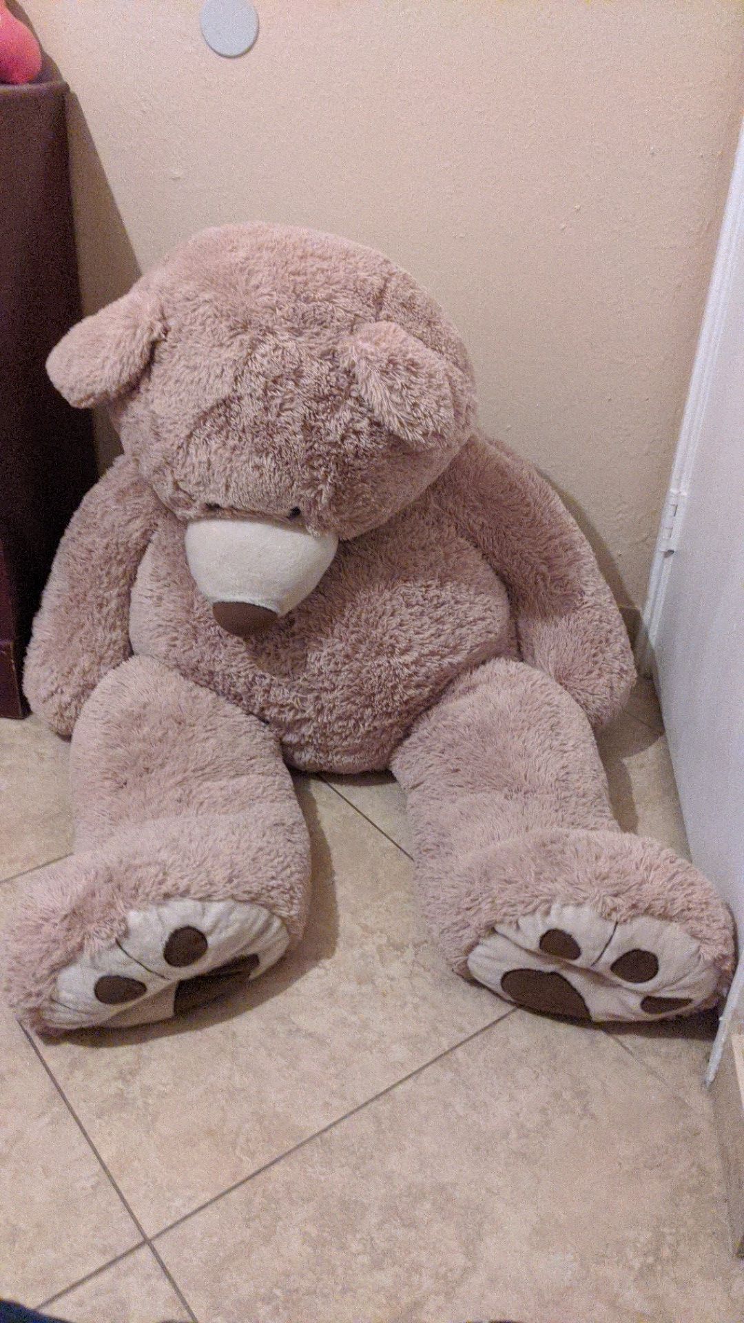 Giant Teddy Bear