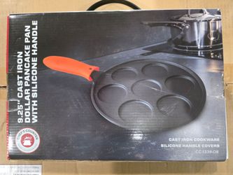 Chef's Counter 9.25" Cast Iron Dollar Pancake Pan