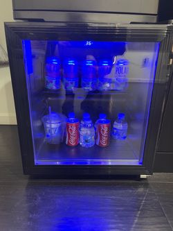 🎈Mini Beverage Fridge with Glass Door