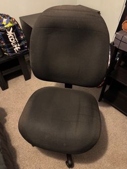 Black Fabric Office Chair / Rolling Desk Chair