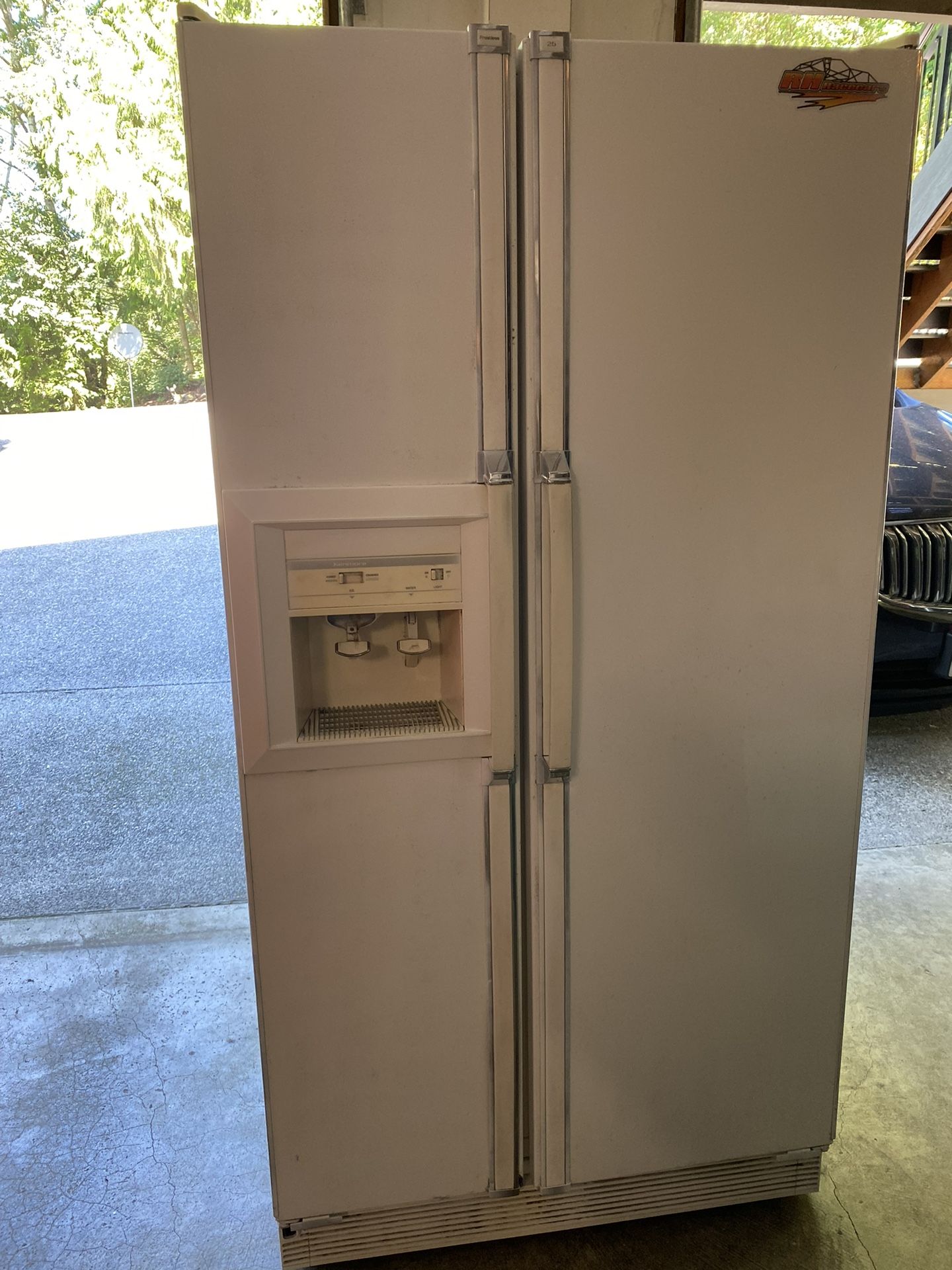1993 Kenmore Frostless 25 CFT Refrigerator for Sale in Arlington, WA