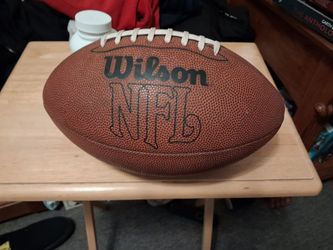 4 footballs