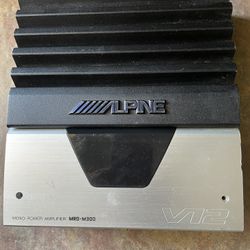 Alpine - MRD-M300 150W x 1 Mono Subwoofer Amplifier - V12