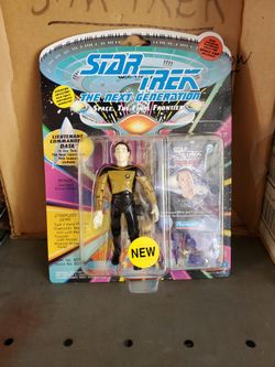 Star Trek The Next Generation Action Figures With Space Caps By Playmates