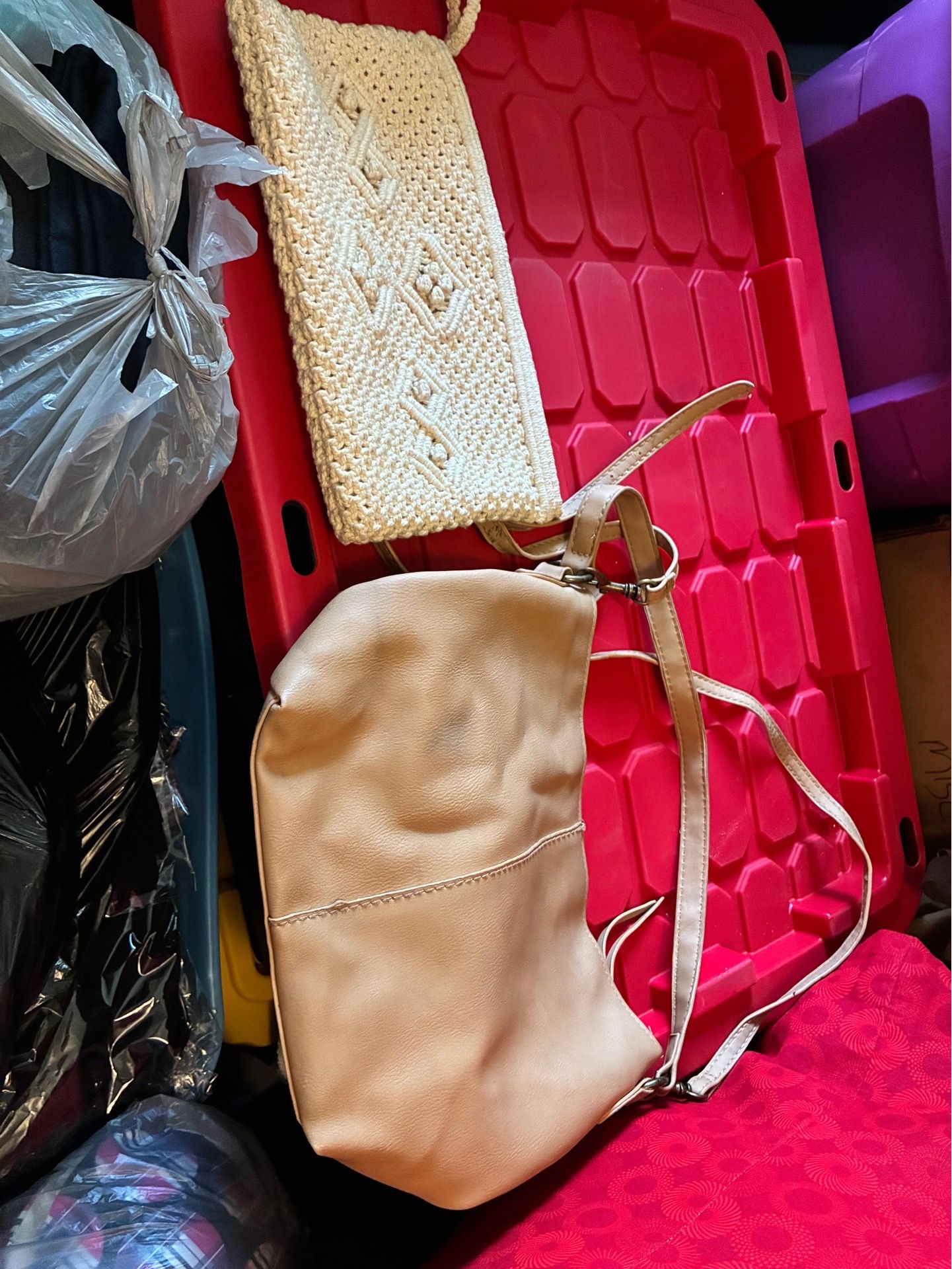 2 used purses beige and brown good conditions