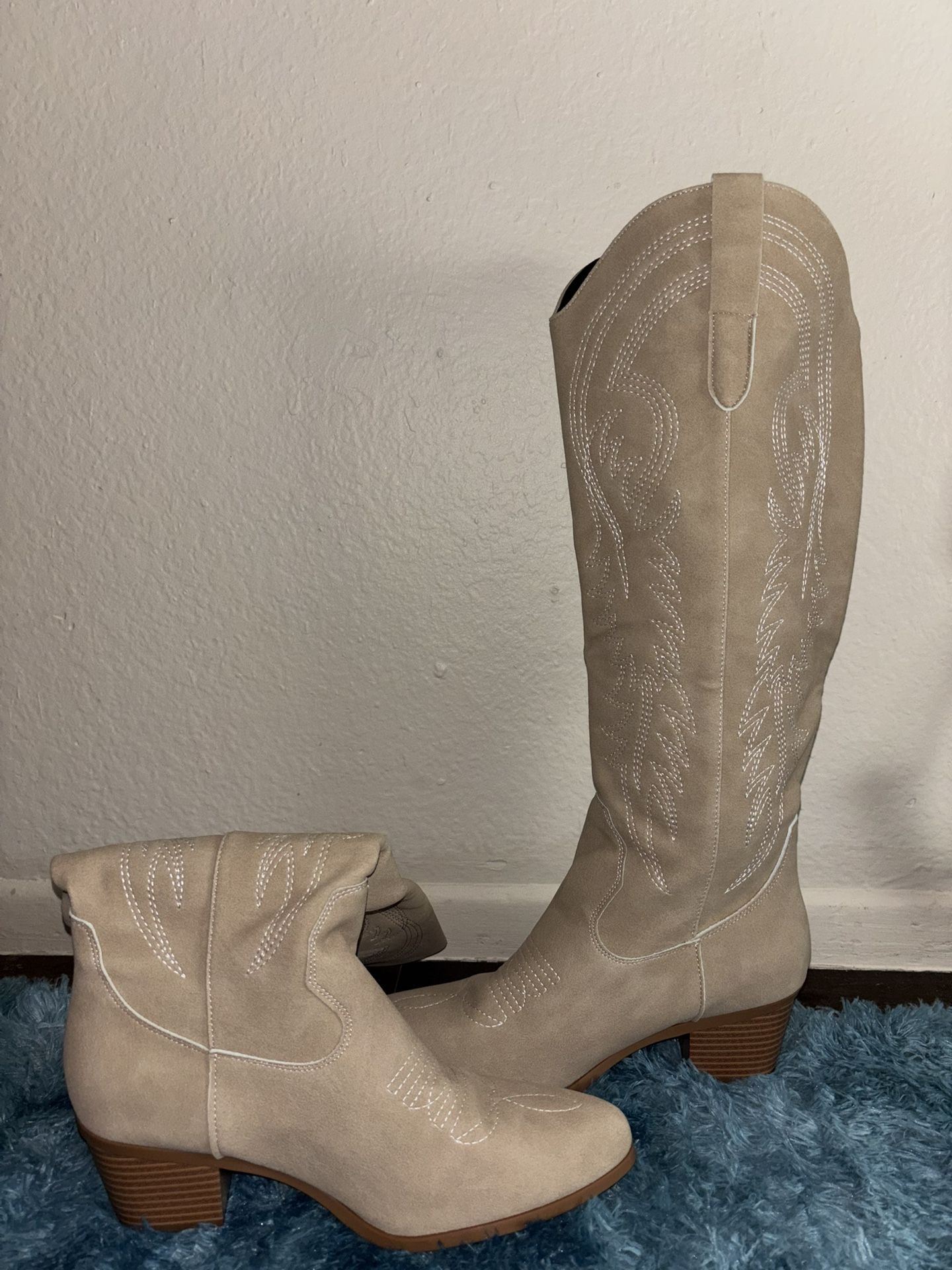 Embroidered high boots