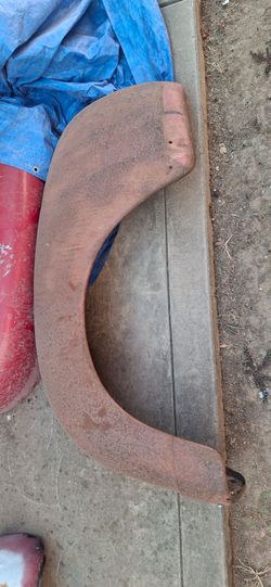 1947–1954 Chevy/GMC 3100 pickup rear fender