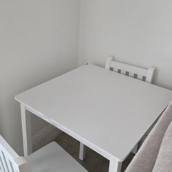 Solid Wood White Table With 2 Chairs 