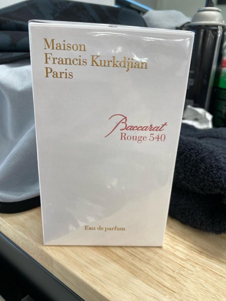 Baccarat 80$ ? Cologne / Perfume