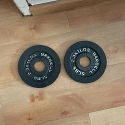 2 (5 pd) Barbell Plates