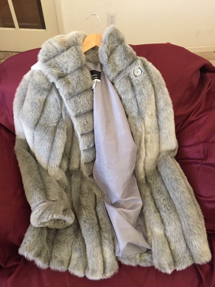 Dennis Basso Fur Coat Large