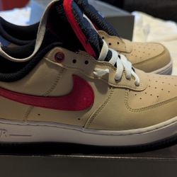 Nike Air Force 1