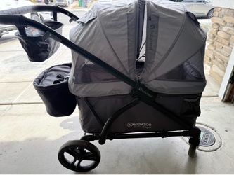 BABY TREND NAVIGATOR STROLLER WAGON
