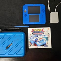 Nintendo 2DS Handheld, Model FTR-001N, USA, Games, Charger, Case, Very Good Condition 