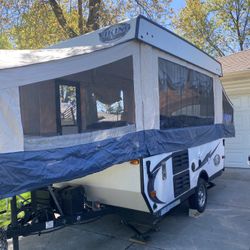 2017 Viking Pop Up Camper 