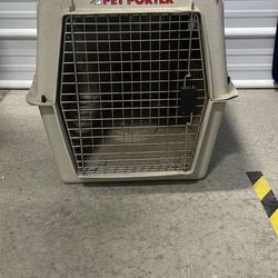 Pet Carrier / Crate 
