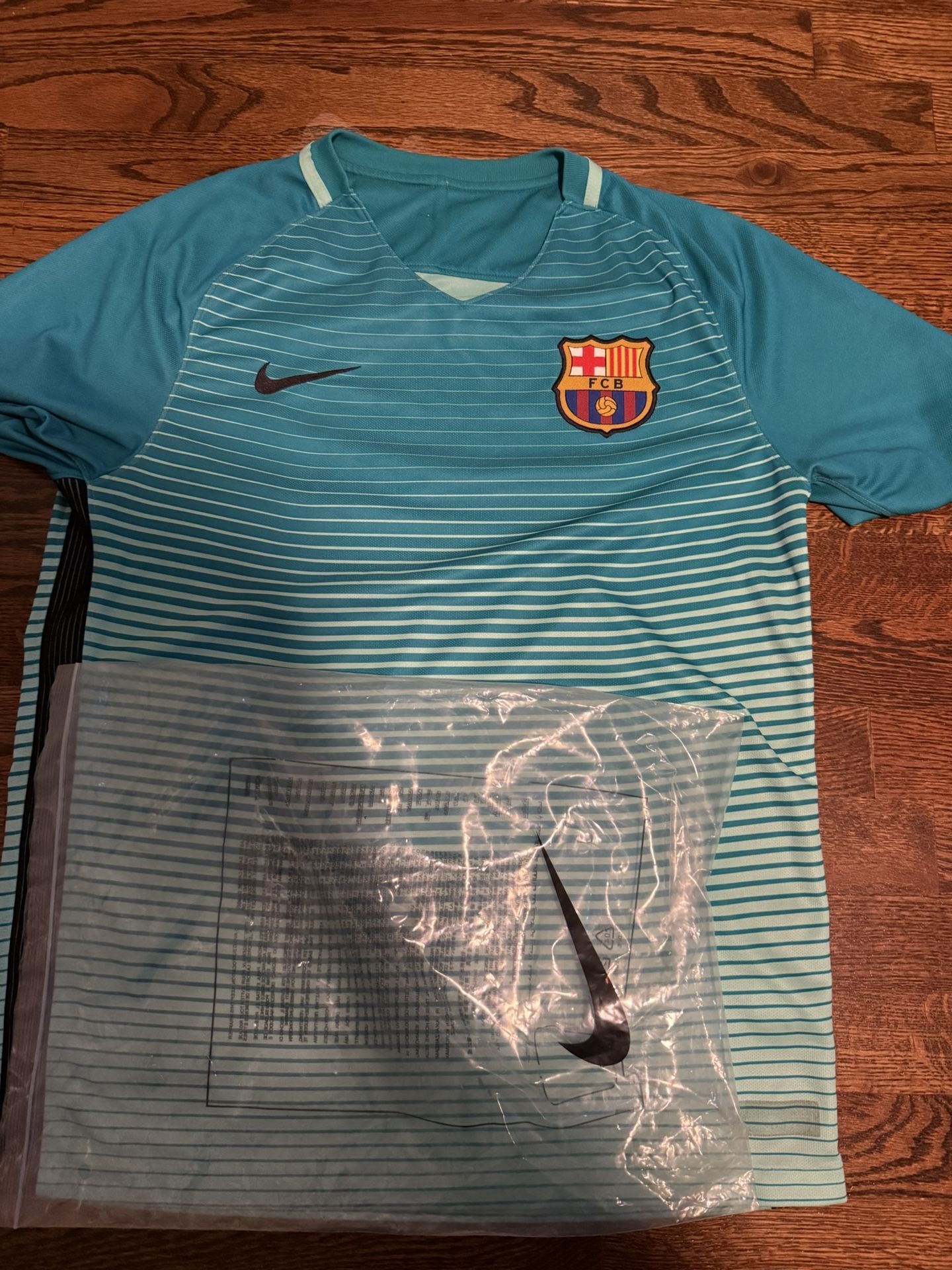 Nike FC Barcelona 2016-17 Third Jersey