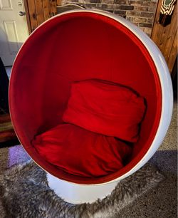 Vintage Mid-Century Modern Ball Chair RARE