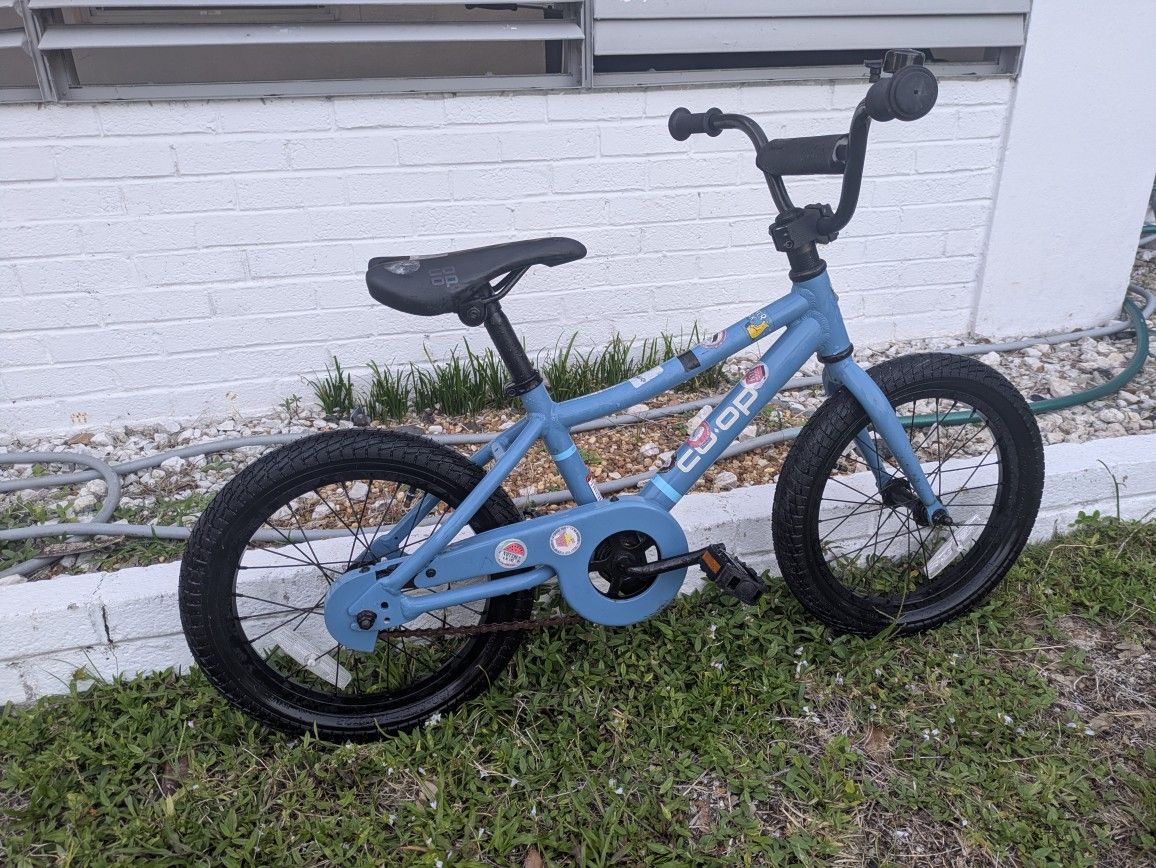 Co-op Rev 16 Kids Bike
