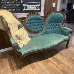 Victorian lounge online suite for sale