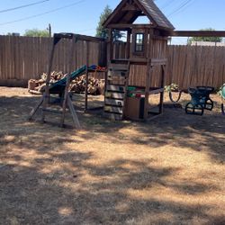 Backyard Swing Set And Play Set 