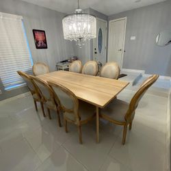 Dinning Table With 8 Chairs.  All Wood.     I Can Delivery For Extra Fee 