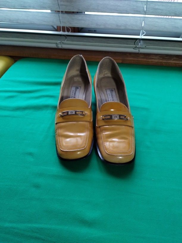 AEtienne Aigner low square heel shoes size 9