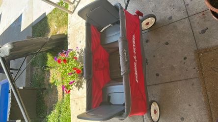 Radio Flyer Wagon