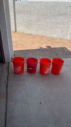 4 buckets