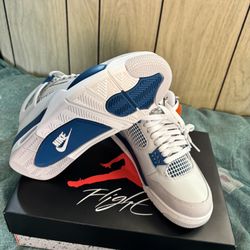 Jordan 4’s