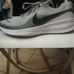Nike evo