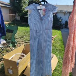 Woman Jump Suit Size : M