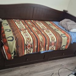 Dark Espresso Daybed