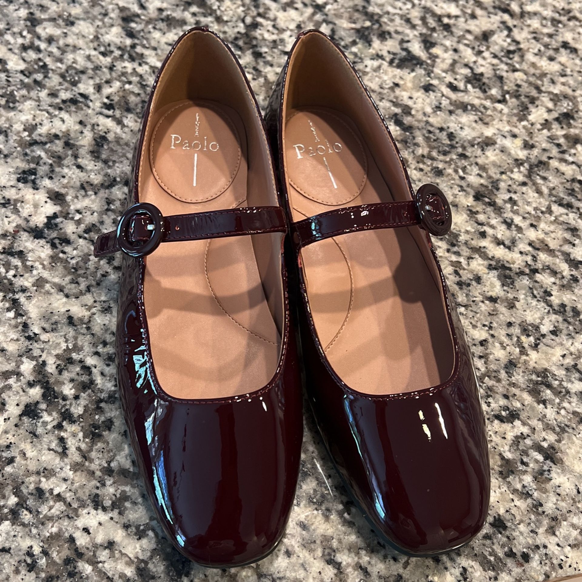  New Paolo Shoe 8 1/2 burgundy
