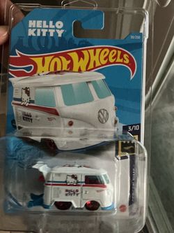 Hot Wheels HELLO KITTY Kool Kombi